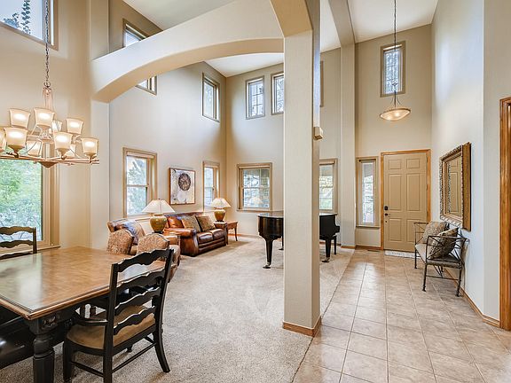 2nd image of 2690 Rockbridge Way