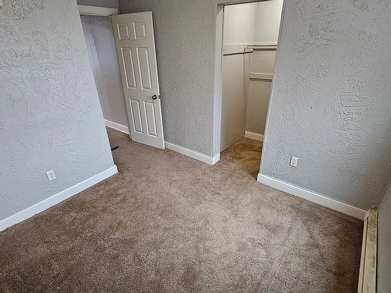 38 Baldwin Ave — Photo 10