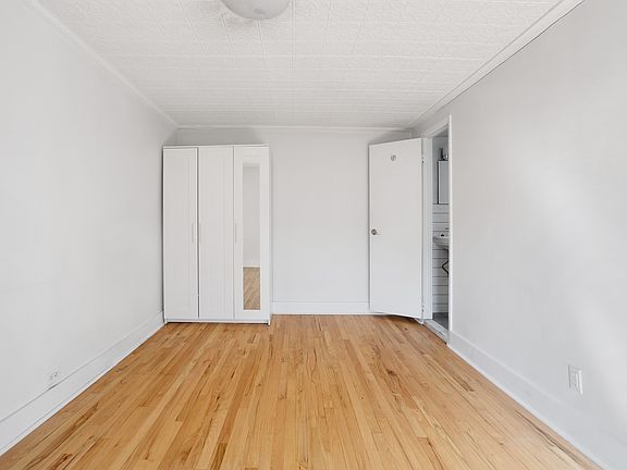 4th image of 301 Sackett St APT 3R