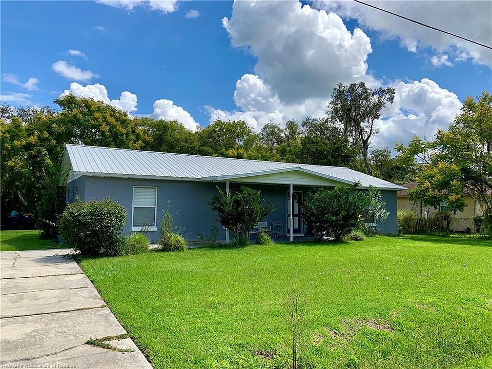 2nd image of 316 Garden Dr