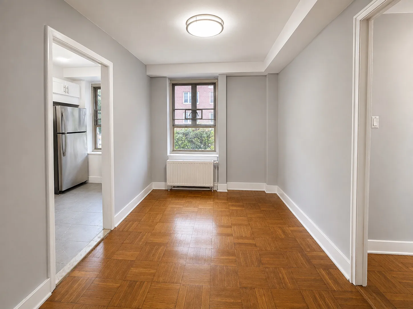 186th Ln, Fresh Meadows — Photo 3