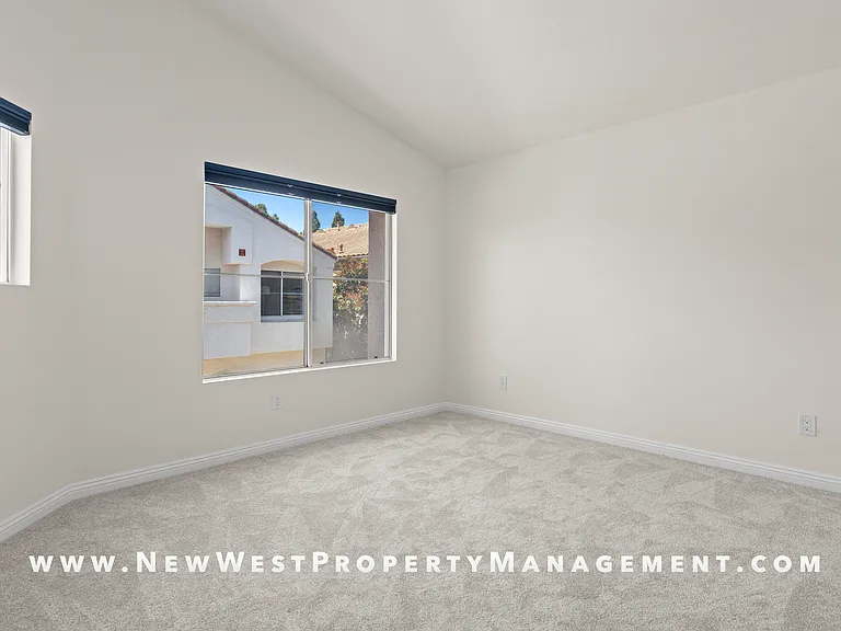 5522 Renaissance Ave #1 — Photo 29