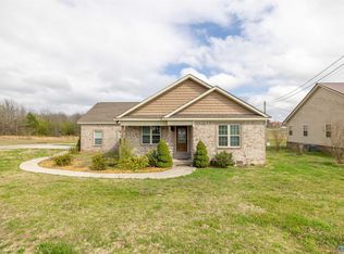 344 Nix Rd, Hackleburg, AL 35564