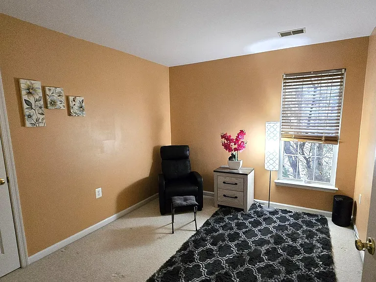 48 Battlefield Dr — Photo 35