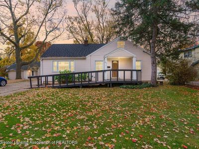 903 Ferley St, Lansing, MI, 48911