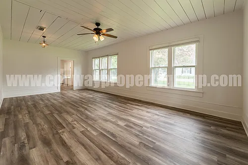1404 Clifton St Photo 1