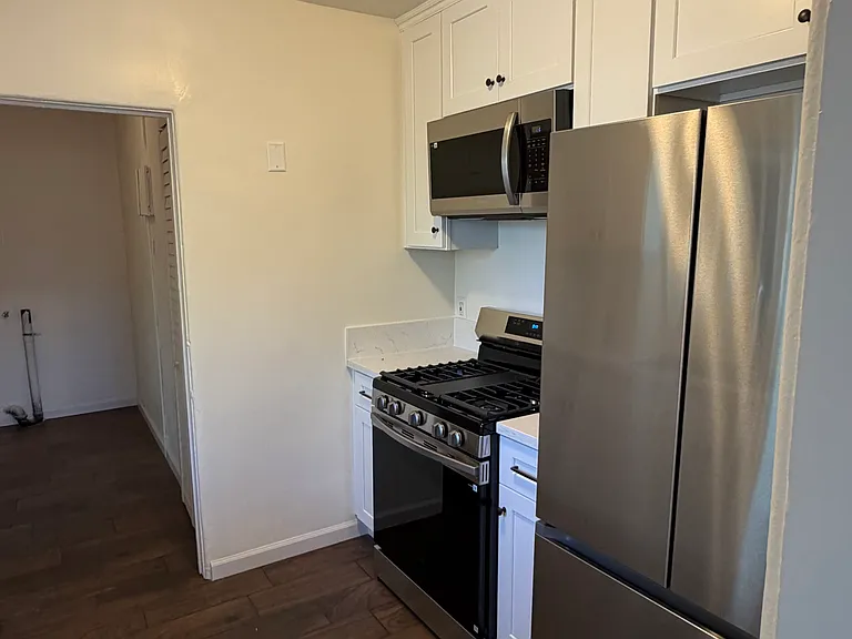 3604 N Griffin Ave — Photo 12