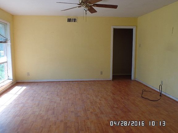 4th image of 10409 Allegheny Dr