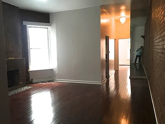 Rented by Friedman Roth Realty | media 11