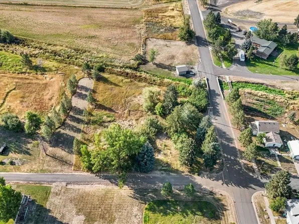 Nna Adams St, Farmington, WA 99128