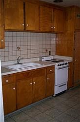 4th image of 3631 E Clay Ave