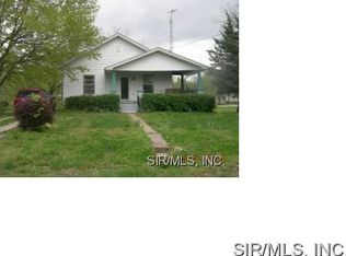 802 W Chestnut St, Percy, IL 62272