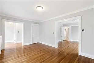 4 bed, 1.5 bath, 2000 sqft, $3,800 — Photo 4