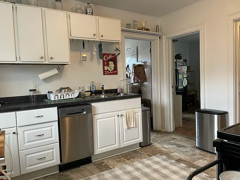 1148 Jenifer St #2 — Photo 6