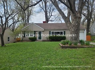 7510 High Dr, Prairie Village, KS 66208