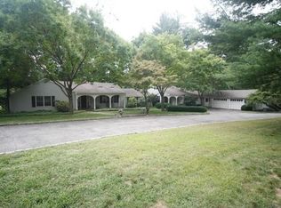 1510 Ponus Rdg, New Canaan, CT 06840