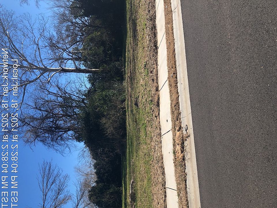 2nd image of 113 Courtland Drive 0