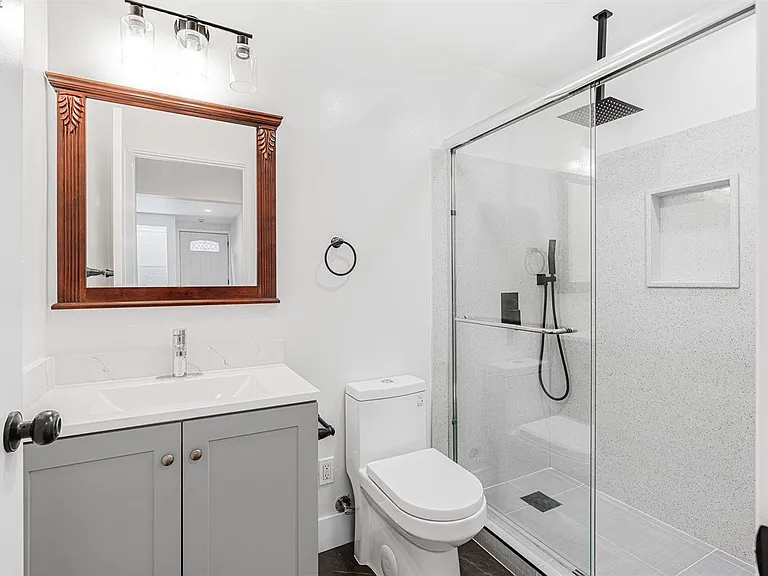 3035 Logan St #A — Photo 12