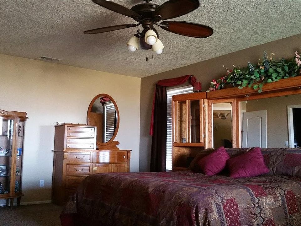 2nd image of 17091 Baywood Way