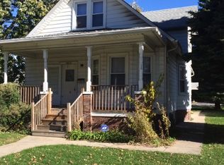 1035 McAlister Ave, North Chicago, IL 60064