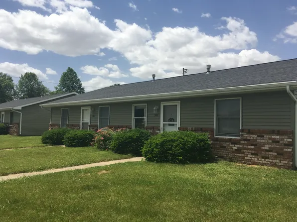 3104 William Dr #2, Winona Lake, IN 46590