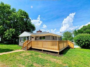 1706 Oakland Ave, Saint Albans, WV 25177