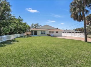 11101 Ridge Ave, Fort Pierce, FL 34982