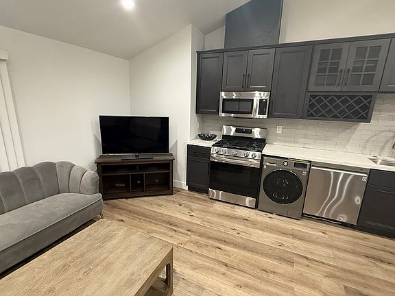 2nd image of 8037 Farralone Ave