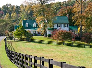 985 Barracks Farm Rd, Charlottesville, VA 22901