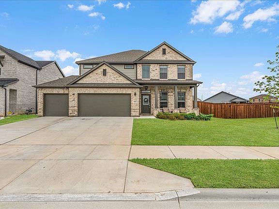 3rd image of 14812 Picante St