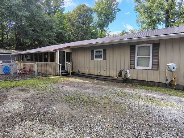 1334 Sunny Ln, Mount Olive, AL 35117