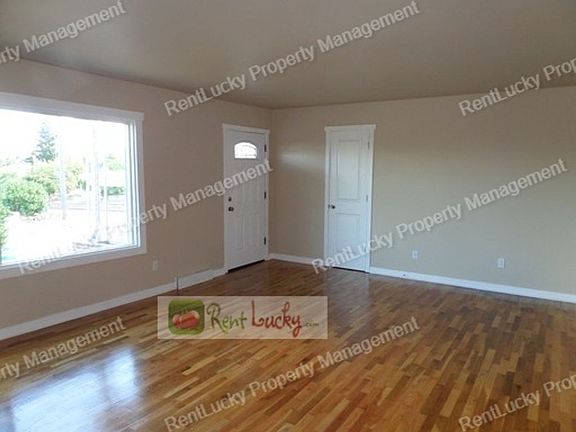 3rd image of 2102 N Ferdinand St
