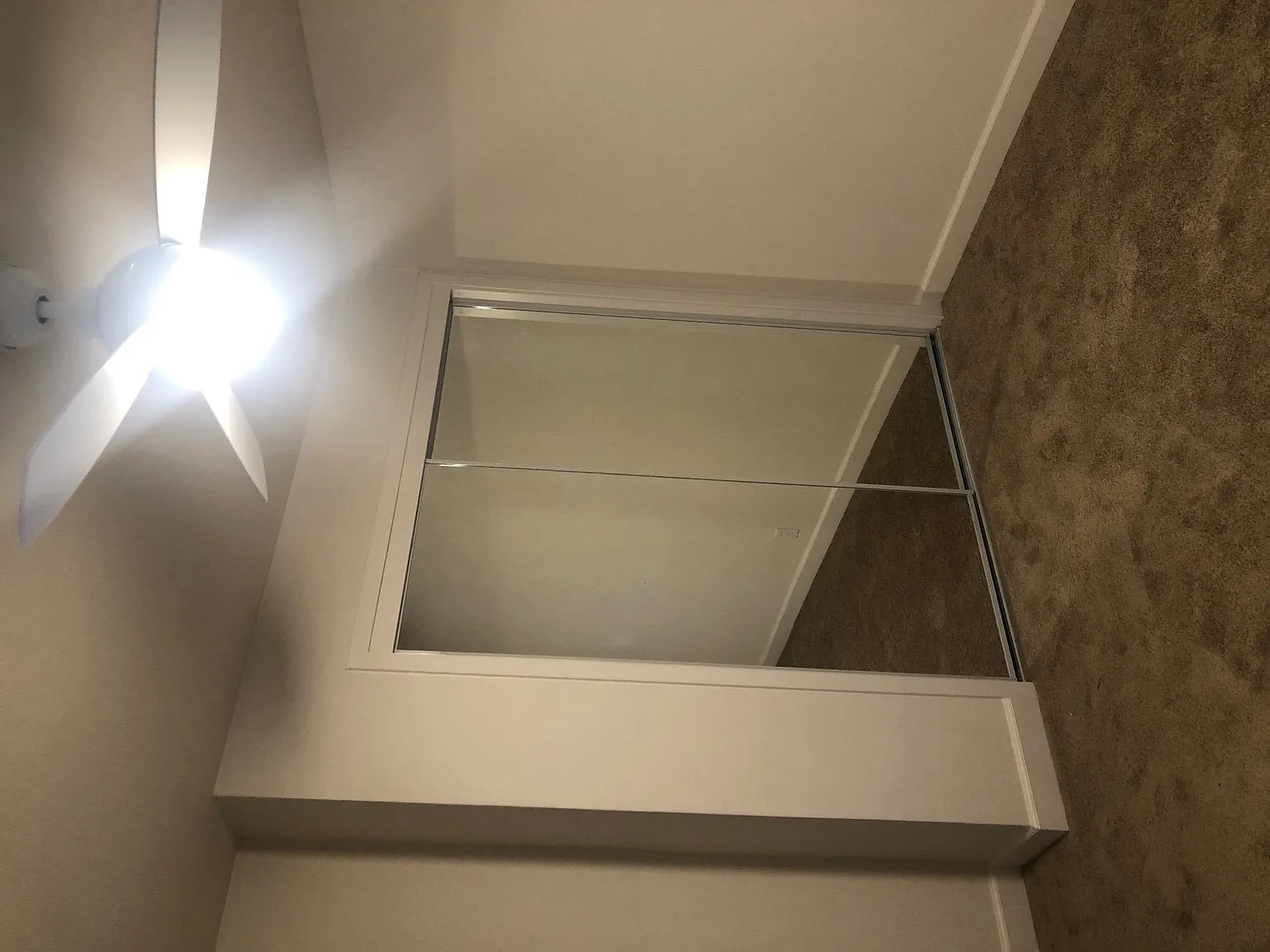 The Laura Apartments — Photo 4