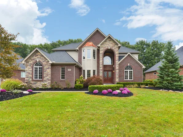 23624 Millwood, South Lyon, MI 48178