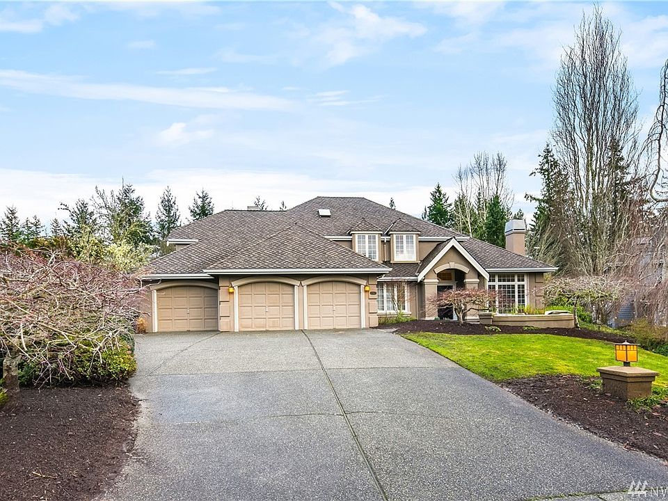 1st image of 25923 SE 23rd Ct