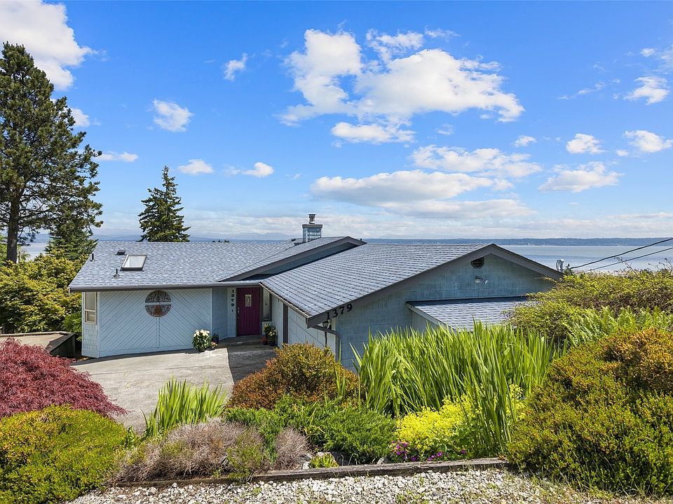 1st image of 1379 SE Camano Dr