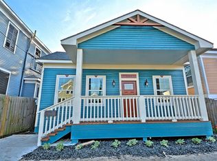 1121 Martin Luther King Blvd, Galveston, TX 77550