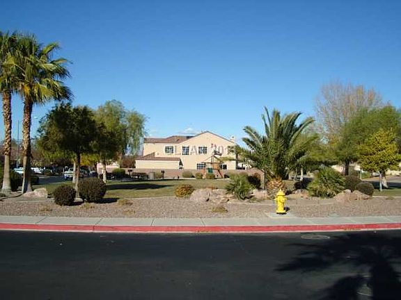 2nd image of 1382 Baja Grande Ave
