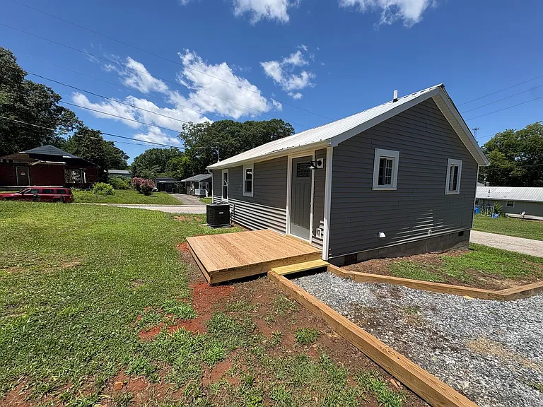 206 Hillcrest Dr — Photo 7