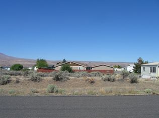 229 Sunshine Cir SW #429, Mattawa, WA 99349