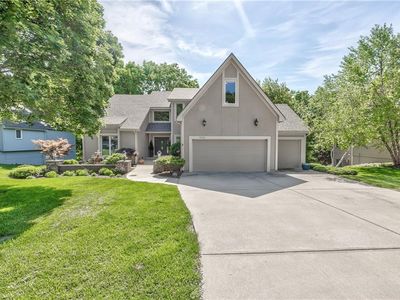 7615 Eicher Dr, Shawnee, KS, 66217
