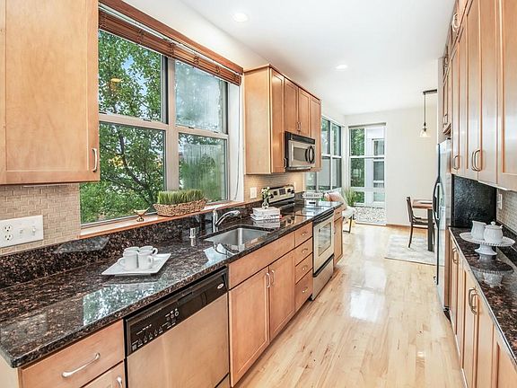 3rd image of 2114 N Commerce St #2114
