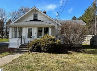 115 Mary St, Coleman, MI