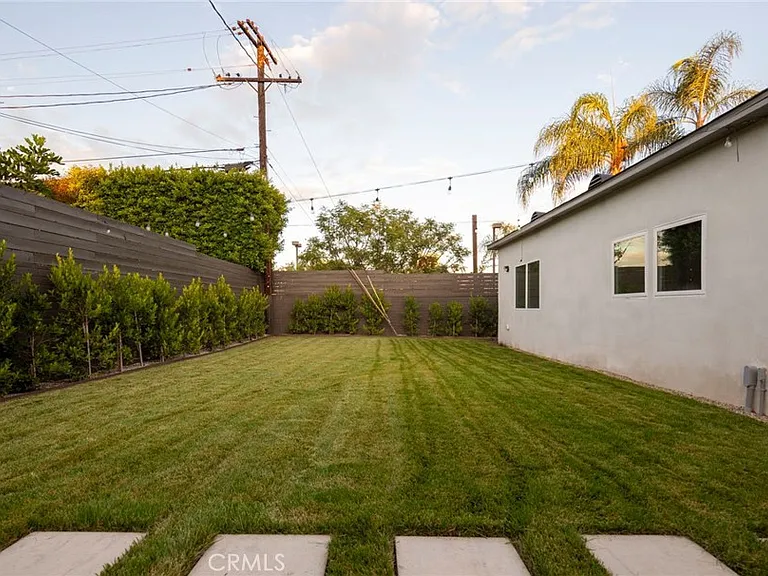 3554 S Sycamore Ave — Photo 47