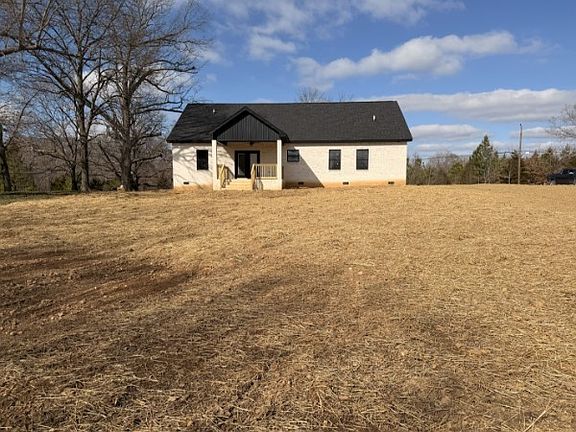 3rd image of 523 Old Hopkinsville Rd