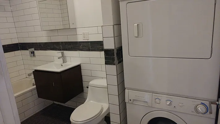 Rented by Reginald Jacobs | media 26