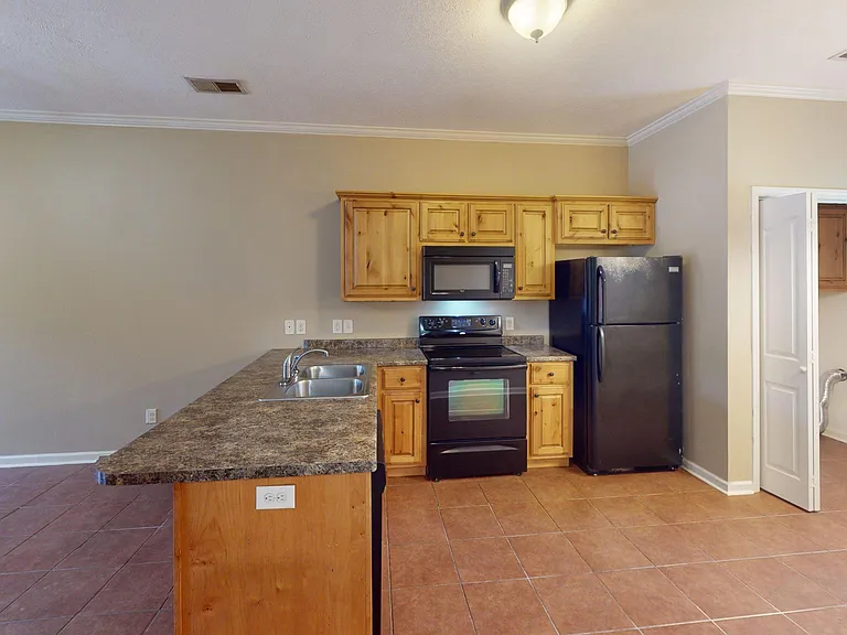 9 Moss Woods Cv — Photo 14
