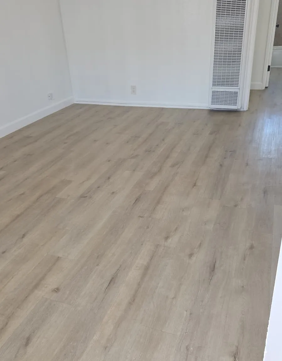 10218 State St. - #E — Photo 1