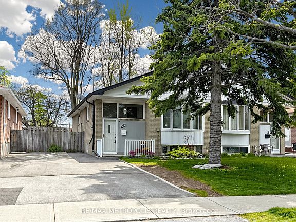 3rd image of 51 Greyabbey Trl
