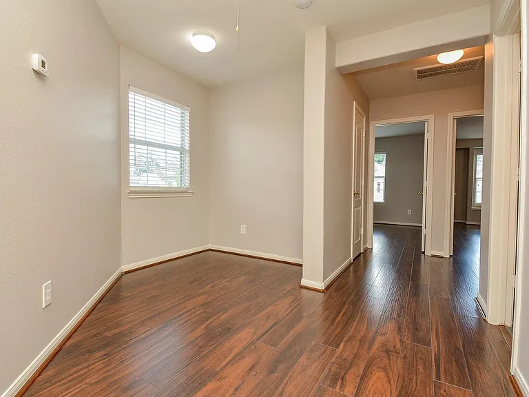 16021 Summerville Lake Dr — Photo 24